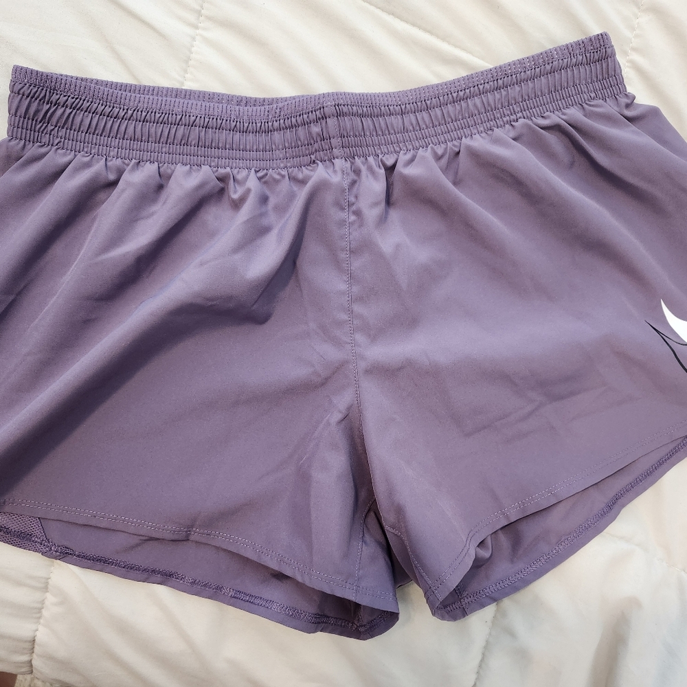Shorts - Picture 2 of 2